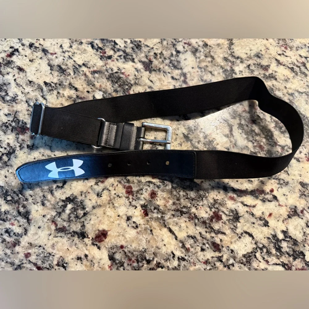 Under Armour Black Belt